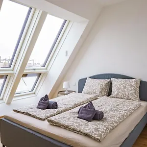 living-apartments-ottakring.vienna-besthotels.com/