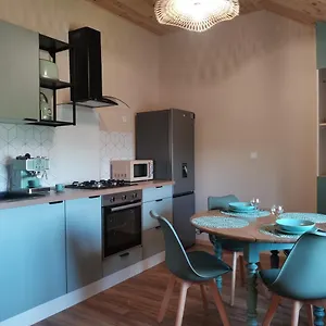 gite-lestive-du-clozel-le-salers.hotels-rhonealpes.com/